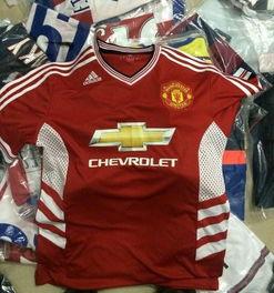 曼联新球衣爆料视频回放,时尚设计与性能科技完美融合  第1张